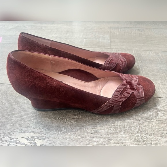 Beautifeel Burgundy Suede Heels with decorative overlay Size 7 - Picture 4 of 5